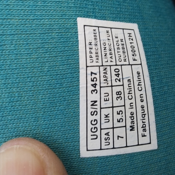 UGG plaid x hunter green rainboots - Picture 12 of 15